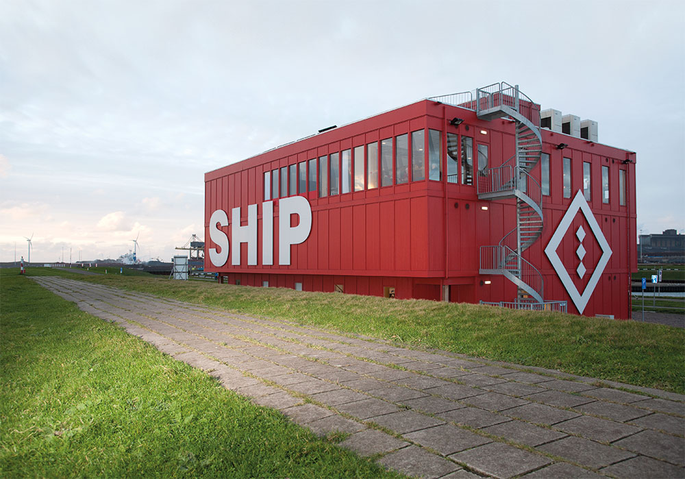 SHIP IJmuiden